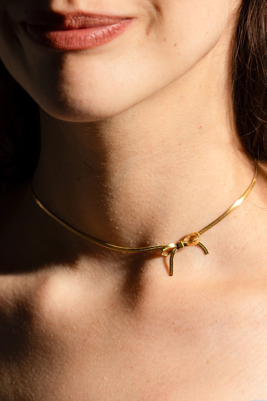 Bow Peep Choker / Necklace Gold